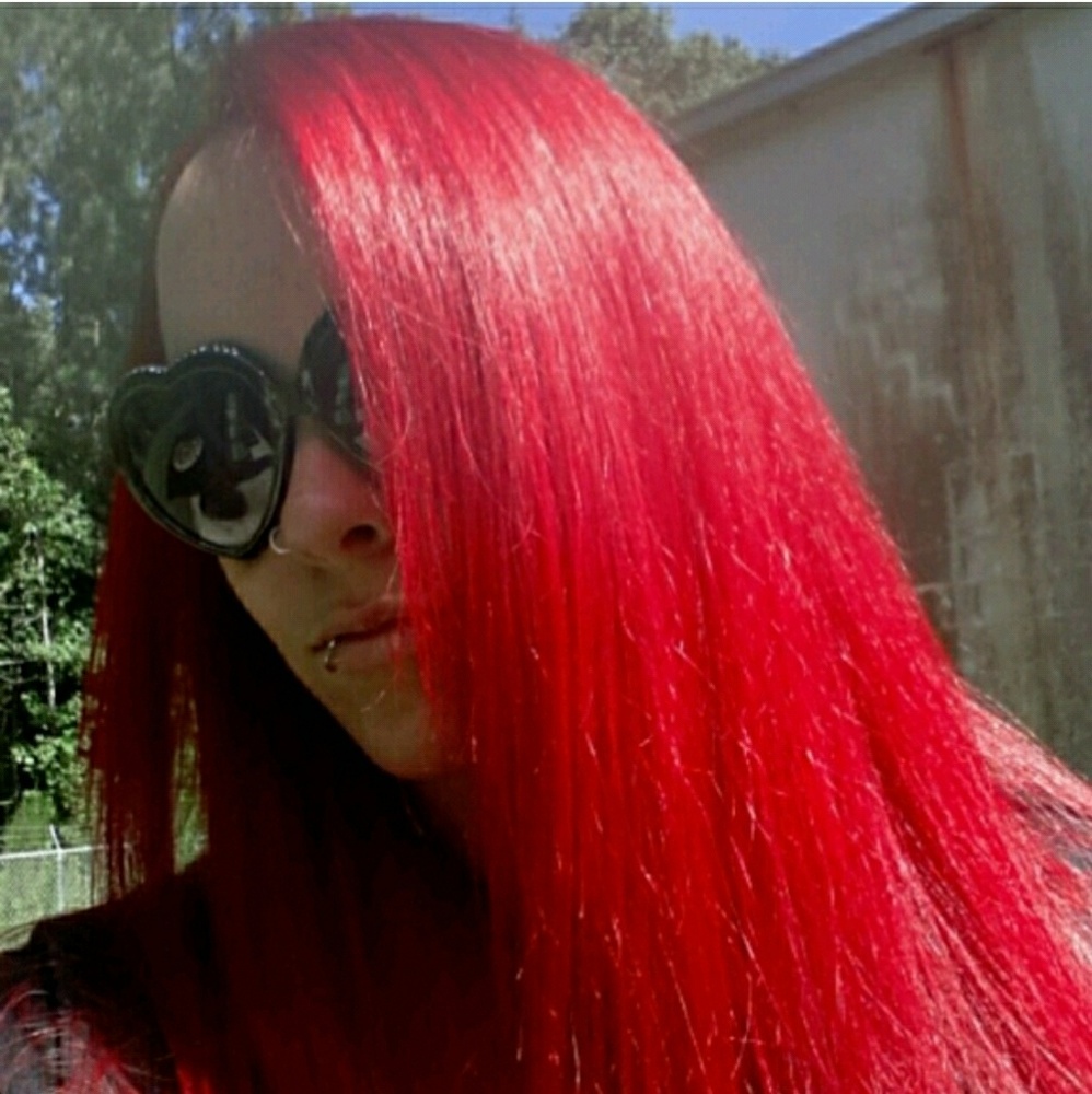 Meet your Posher, Casandra